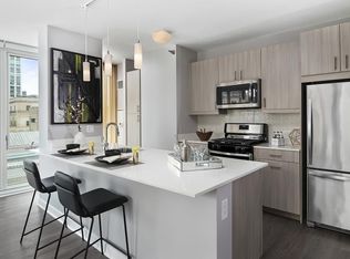 35 W Randolph St #2718, Chicago, IL 60601