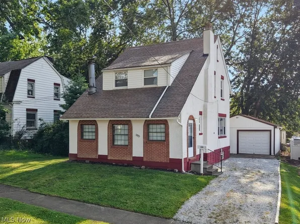 1899 Hillside Ter, Akron, OH 44305