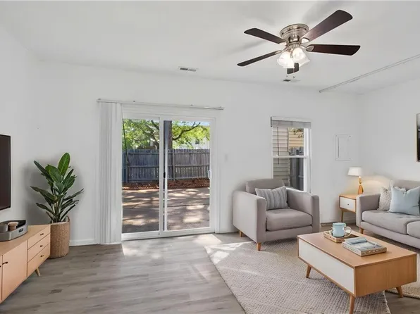 1107 Clear Springs Rd, Virginia Beach, VA 23464