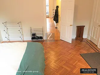 Rented by ZealEstate Group Inc