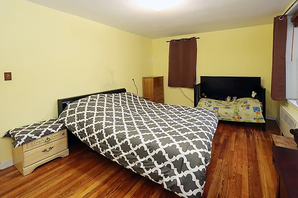 Sold by Berkshire Hathaway HomeServices Laffey International Realty | media 15