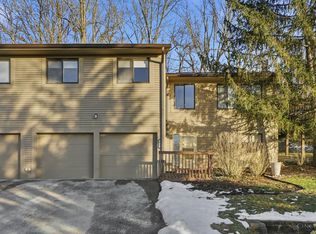 129 Miami Lakes Dr, Milford, OH 45150