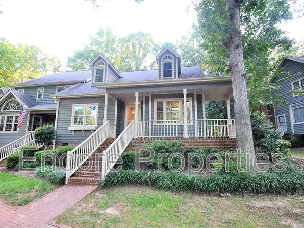 112 Loch Bend Ln, Cary, NC 27518