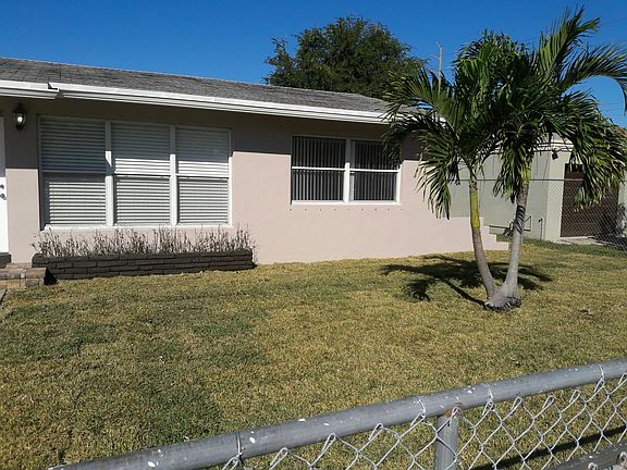 3rd image of 2111 Wiley Ct #House