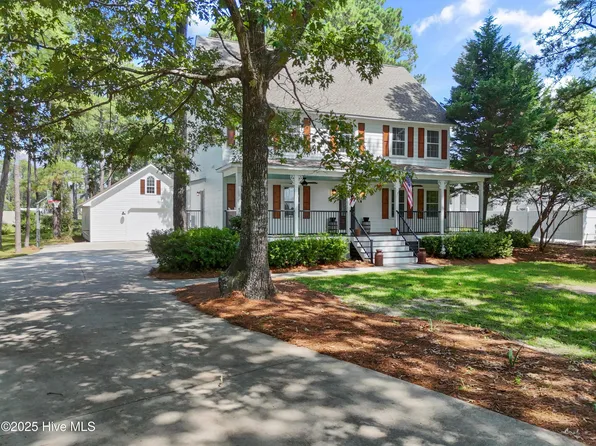 6486 Walden Pond Lane, Southport, NC 28461