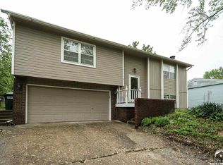 1120 Randall Rd, Lawrence, KS 66049