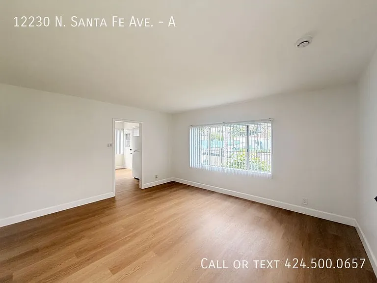 12230 N Santa Fe Ave #A — Photo 2