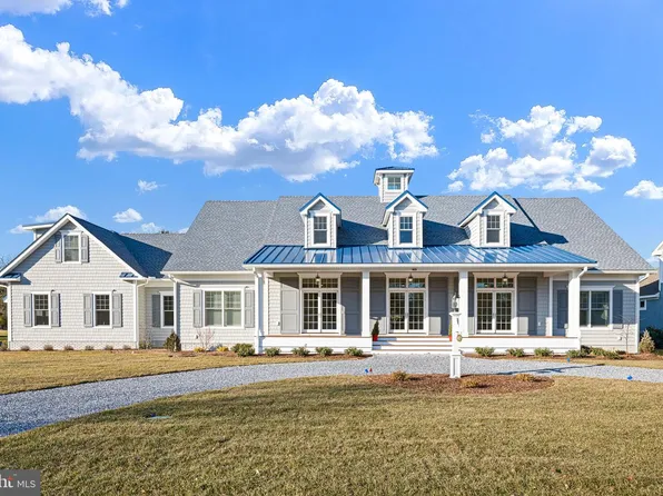 403 Canal Way E, Bethany Beach, DE 19930