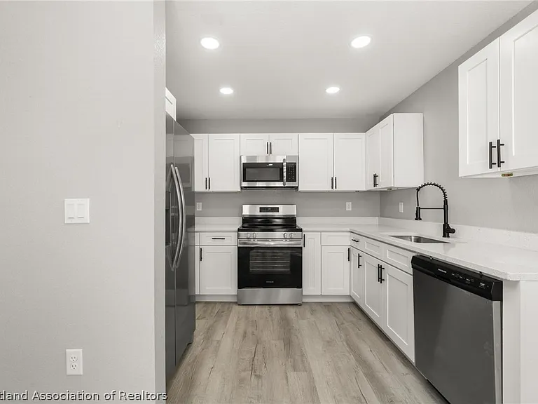 6301 Red Cedar Rd — Photo 10