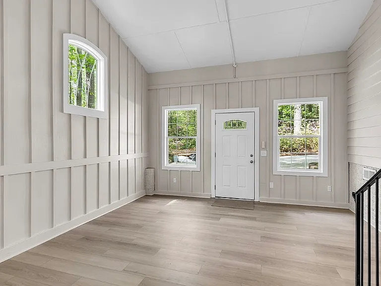 4041 Timber Wolf Cir — Photo 16