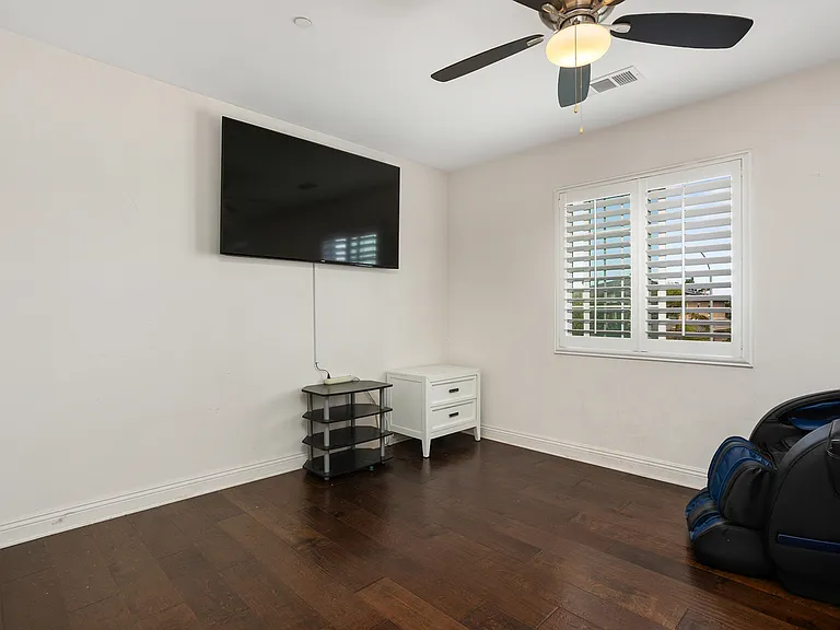 1232 Pinehurst Dr — Photo 17