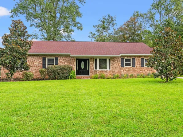 441 Forestbrook Dr., Myrtle Beach, SC 29579