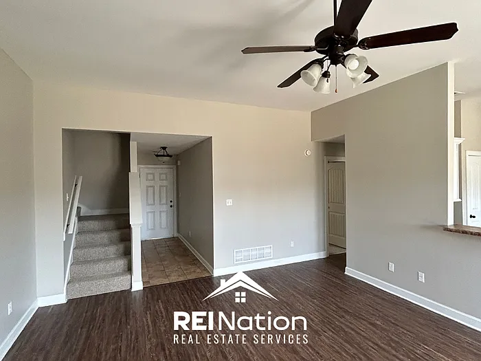 3 bed, 2.0 bath, 1602 sqft, $1,895 — Photo 4
