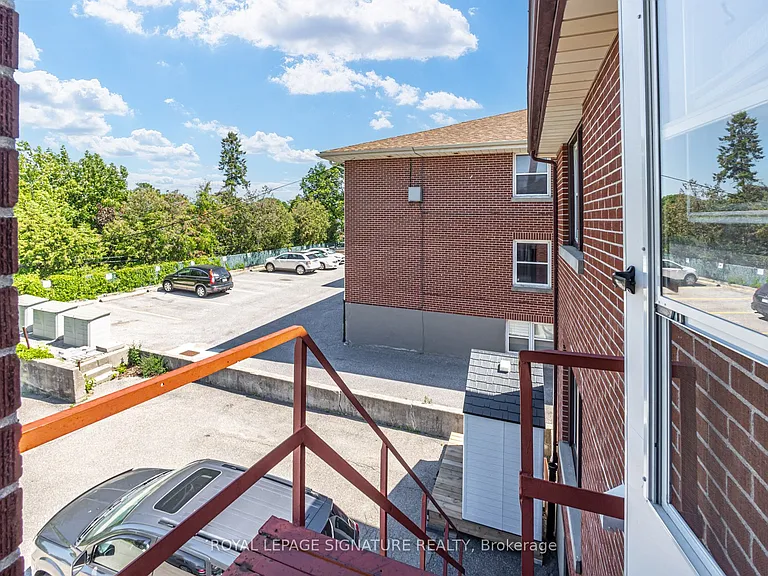 855 Simcoe St N #3 — Photo 40