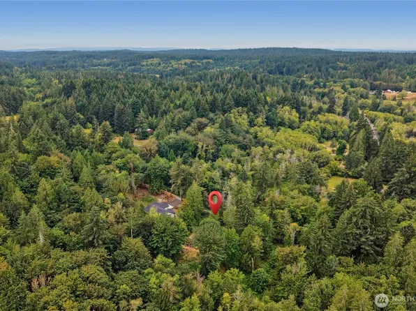 915 174th Avenue NW, Lakebay, WA 98349