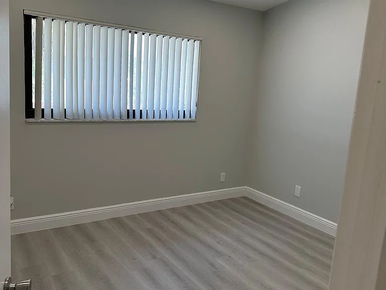 3281 E Golf Blvd #16 — Photo 10