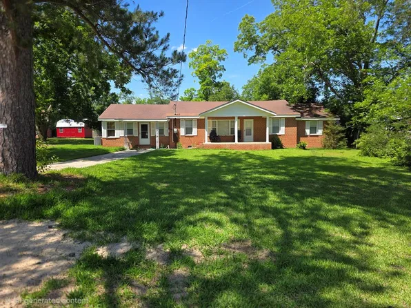 110 W Broad St, Norman Park, GA 31771
