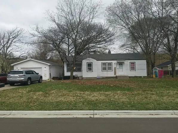 8580 Van Buren St NE, Blaine, MN 55434