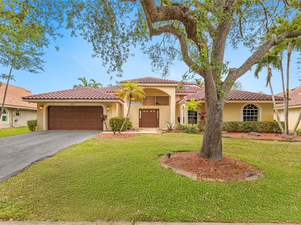 4841 NW 104th Lane, Coral Springs, FL 33076