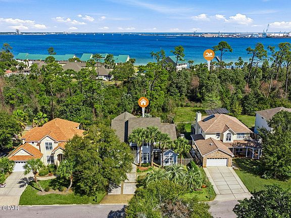 2nd image of 2527 Pelican Bay Dr
