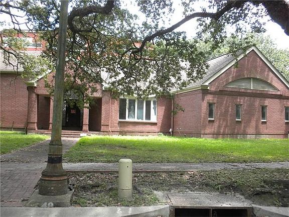 2nd image of 49 Pelham Dr