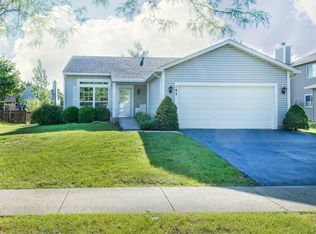 193 S Woodlet Ln, Bolingbrook, IL 60490