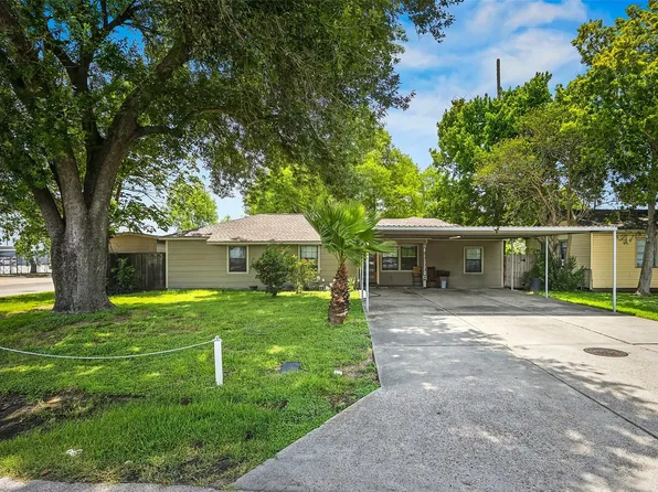 8822 Koala Dr, Houston, TX 77061
