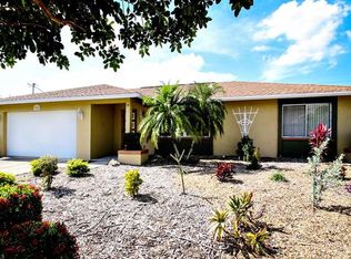 3510 SE Santa Barbara Pl, Cape Coral, FL 33904