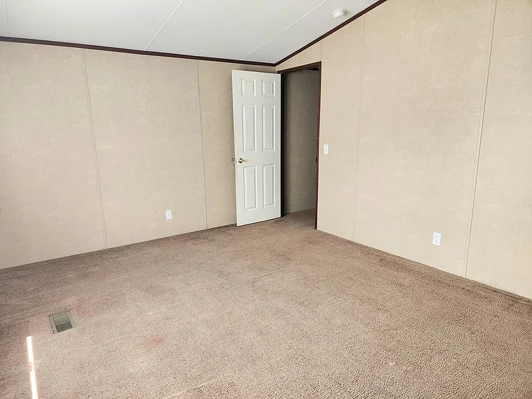 413 N Avenue K — Photo 20