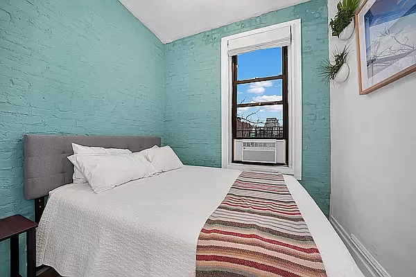 264 West 22nd Street #20 in Chelsea, Manhattan | StreetEasy 264 West 22nd Street #20 in Chelsea, Manhattan | StreetEasy