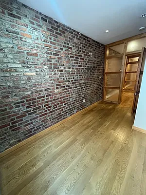 Rented by Fifth & Forever LLC | media 29