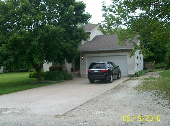 2nd image of 405 N Ash St