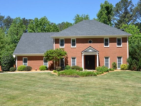 5th image of 155 Oak Knoll Way