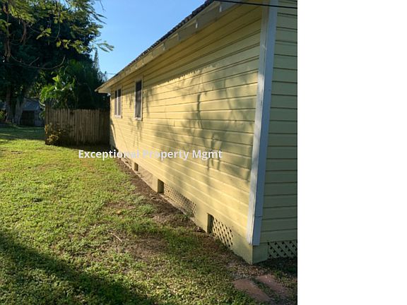 4th image of 1926 Collier Ave Ste B