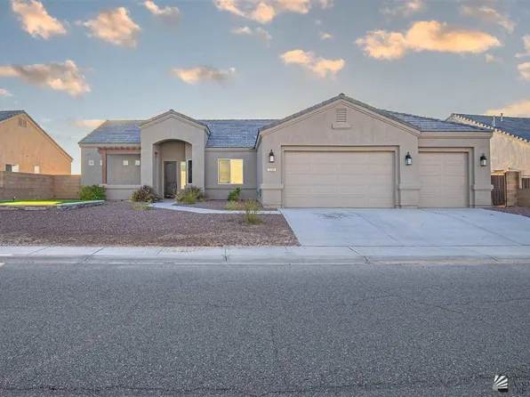 3690 S Eagle Dr, Yuma, AZ 85365