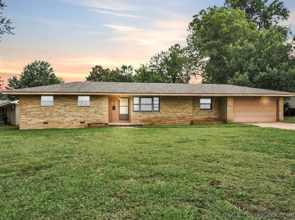 1719 W Latimer Pl, Tulsa, OK 74127