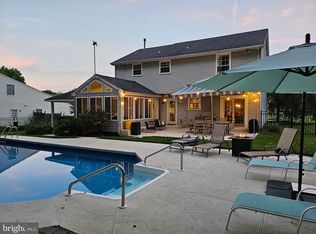 15 Oxford Dr, Sewell, NJ 08080