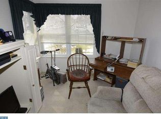 143 Hawthorne Ct, Wyomissing, PA