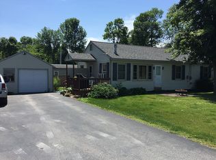 51 Martin Rd, South Hero, VT 05486