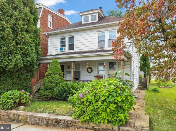 56 E Frederick St, Dallastown, PA 17313