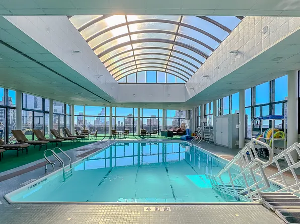 20 West 64th Street image 12 of 17