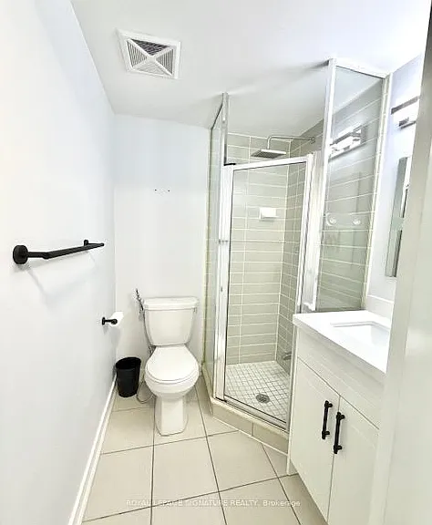 5740 Yonge St #1401 — Photo 22