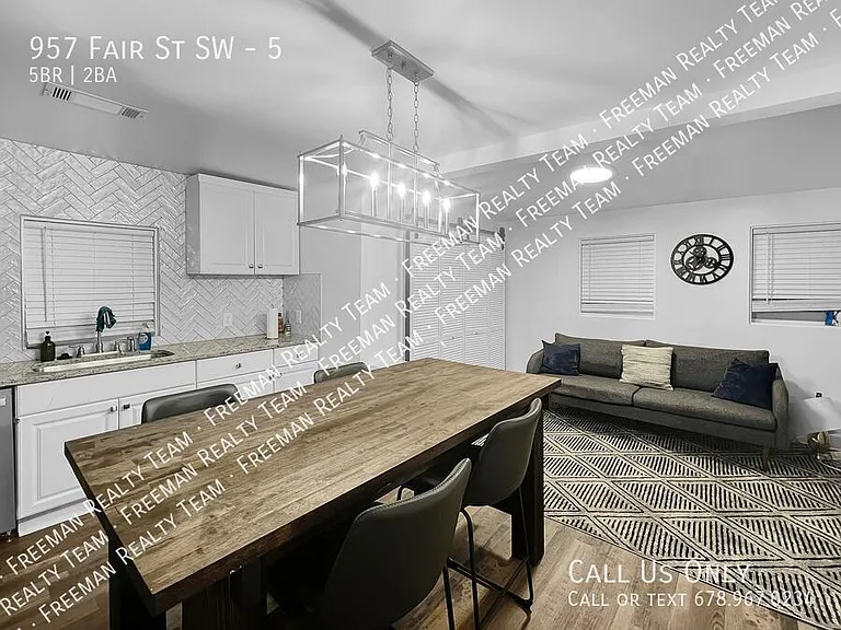 957 Fair St SW #5 — Photo 15