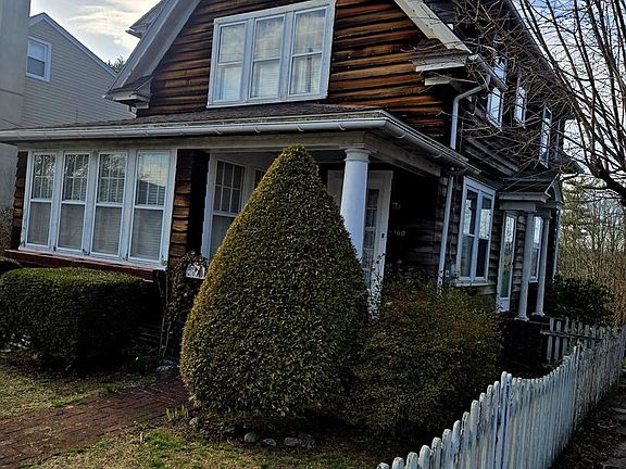 2nd image of 1900 3rd Ave