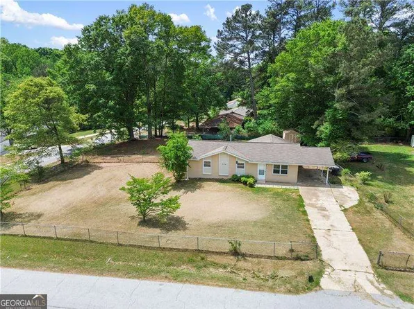 4776 Duncan Dr, Powder Springs, GA 30127