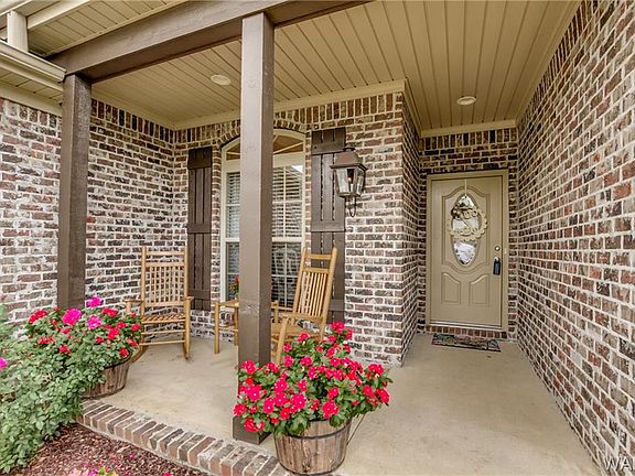 2nd image of 11613 Belle Meade Cir