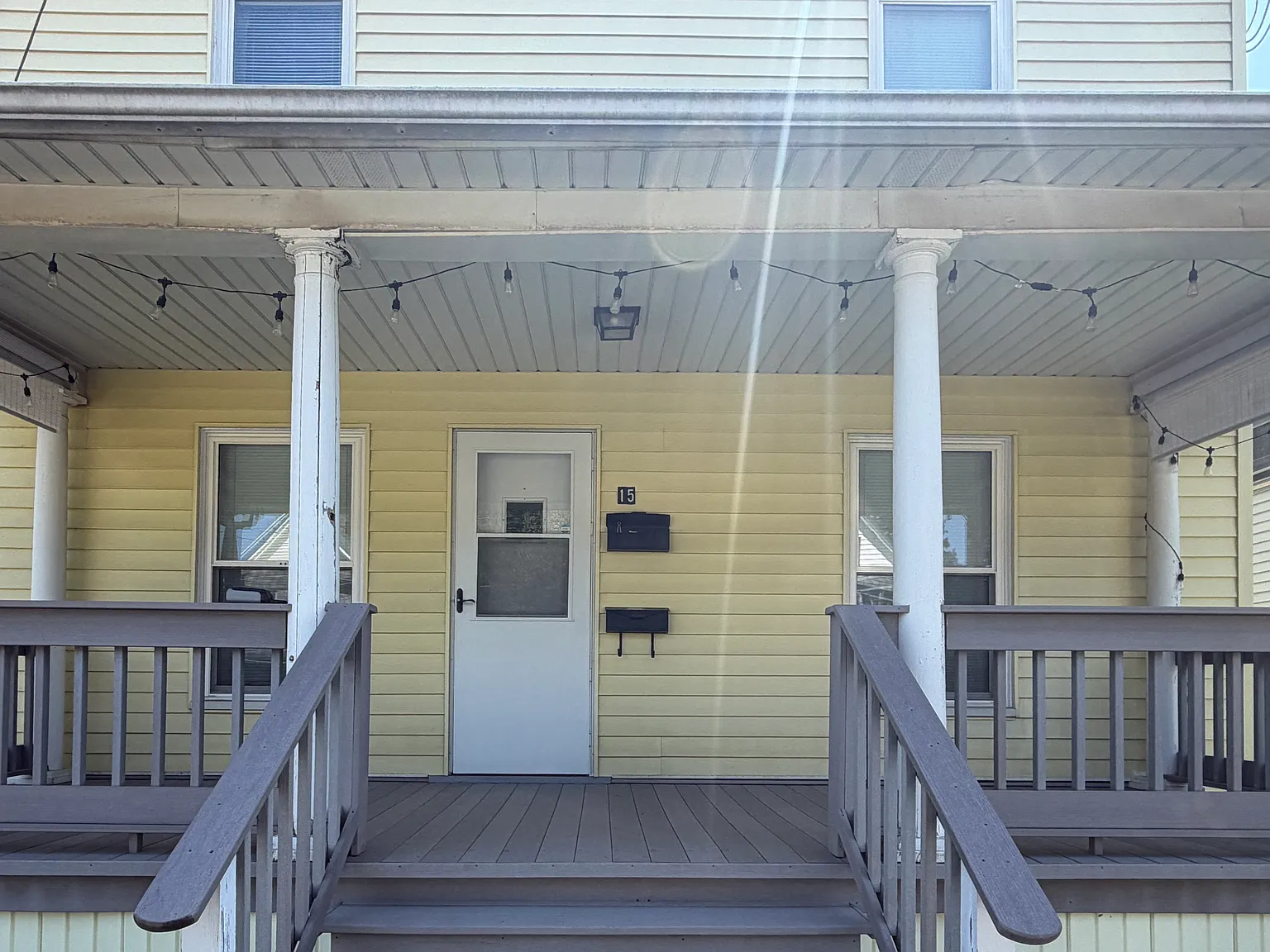 2 bed, $900 — Photo 1