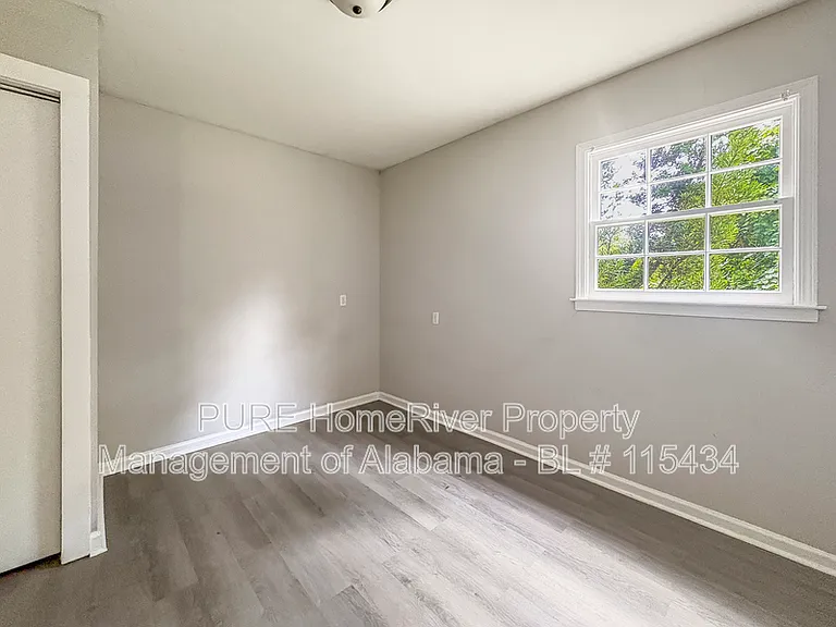 1701 Longmeadow Dr — Photo 14