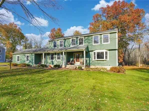 55 Barry Place, Suffield, CT 06078