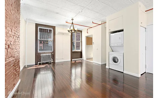 Rented by Douglas Elliman | media 3